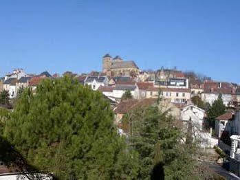Hotel De La Bouriane 3*