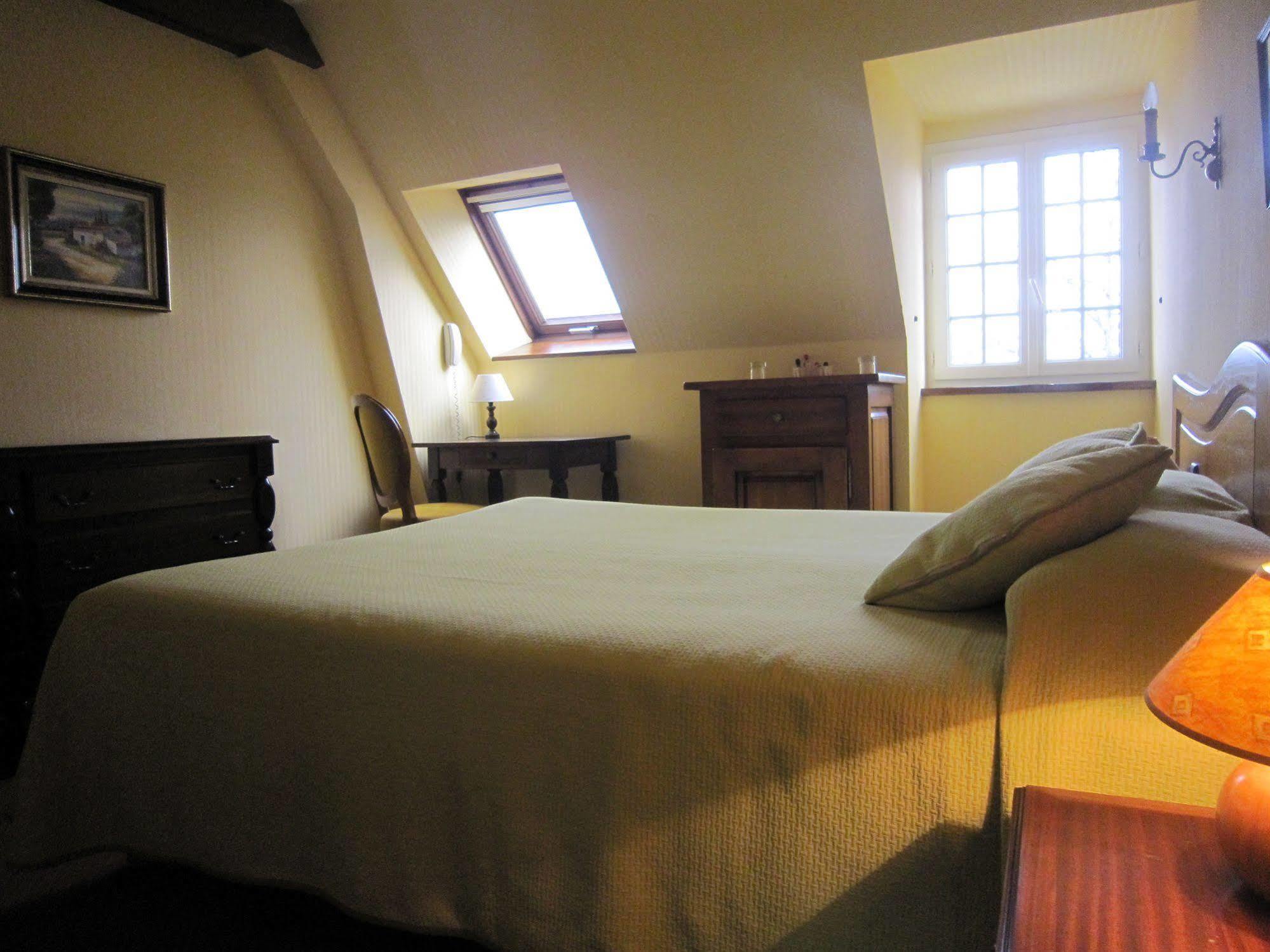De La Bouriane Hotel 3*