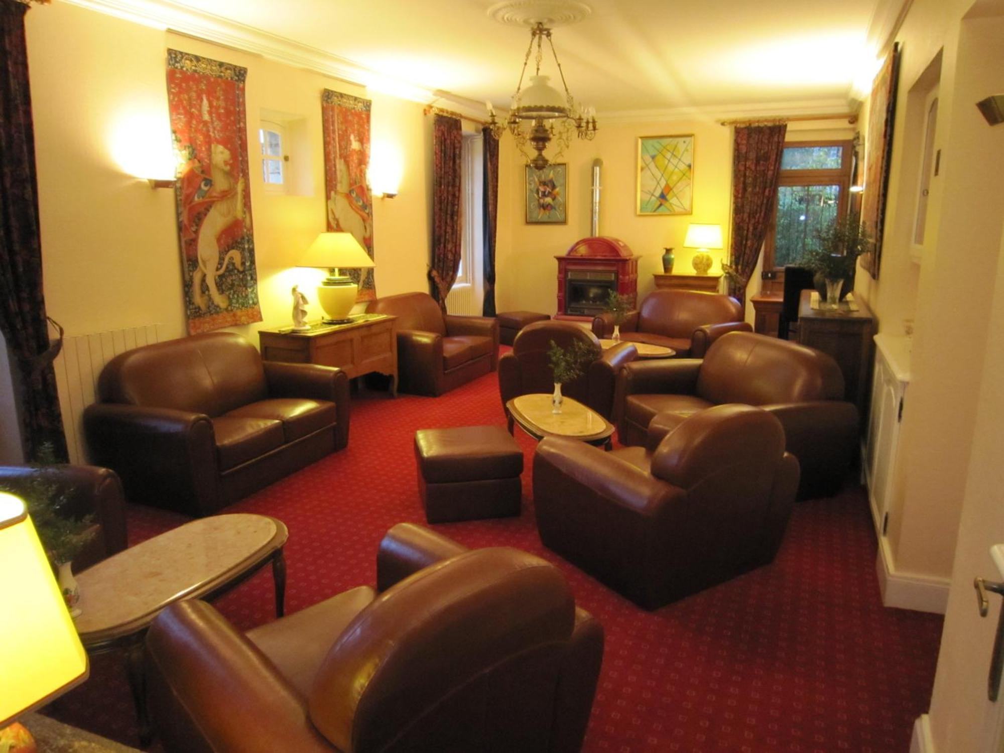 Hotel De La Bouriane